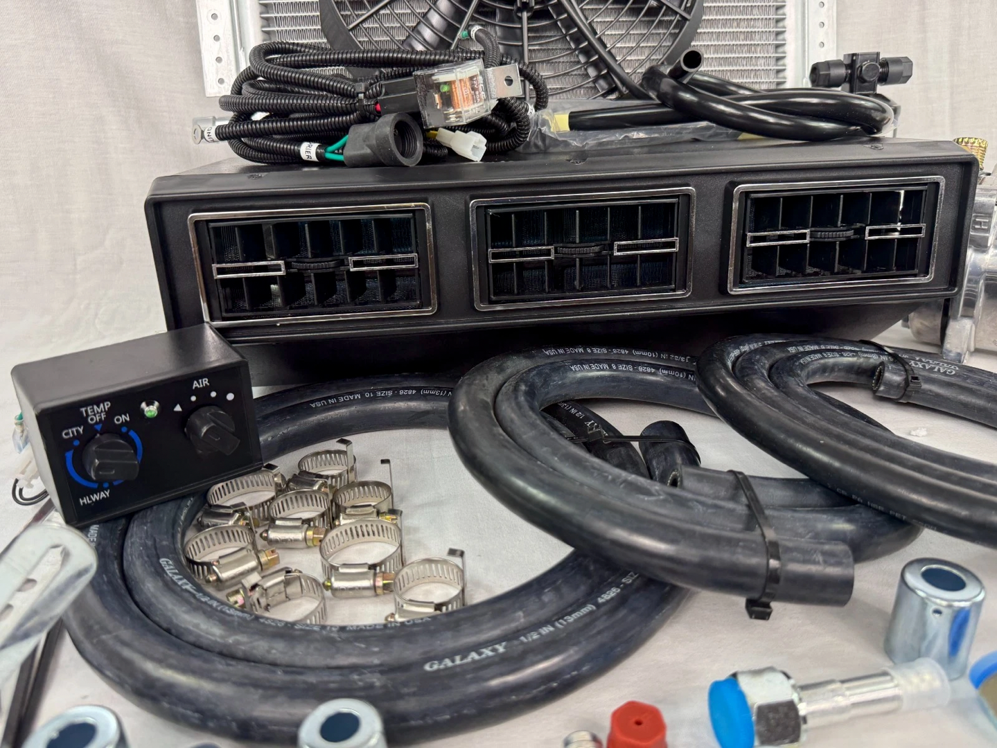 NEW A/C-KIT UNDER DASH EVAPORATOR COMPRESSOR 848-100 HEAT & COOL PV8