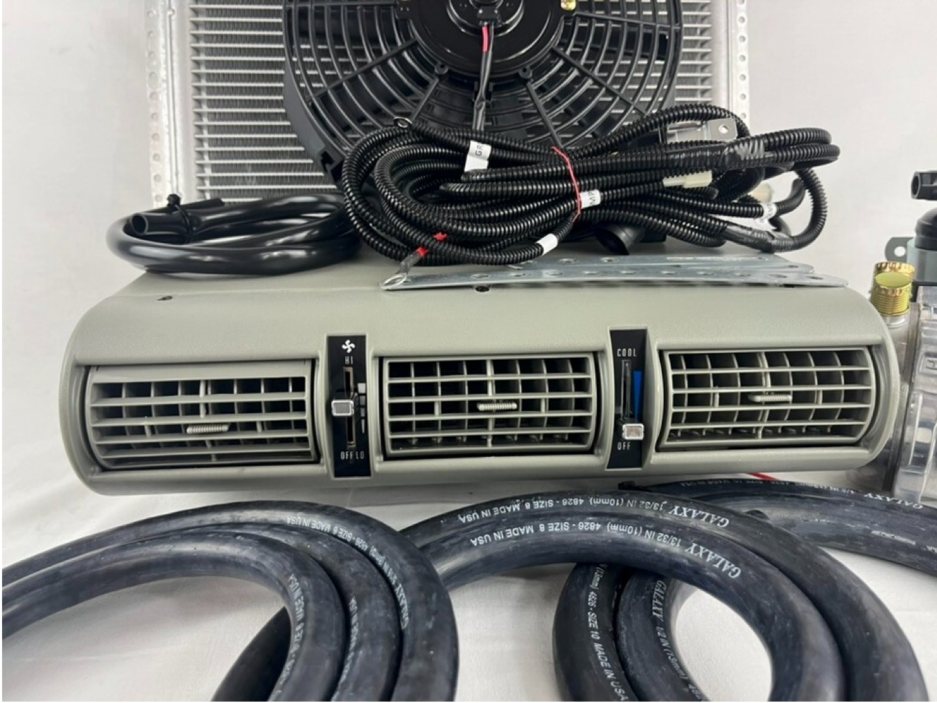 A/C KIT UNIVERSAL UNDER DASH EVAPORATOR 405-100 GREY 12V WITH ELECTRICAL HARNESS